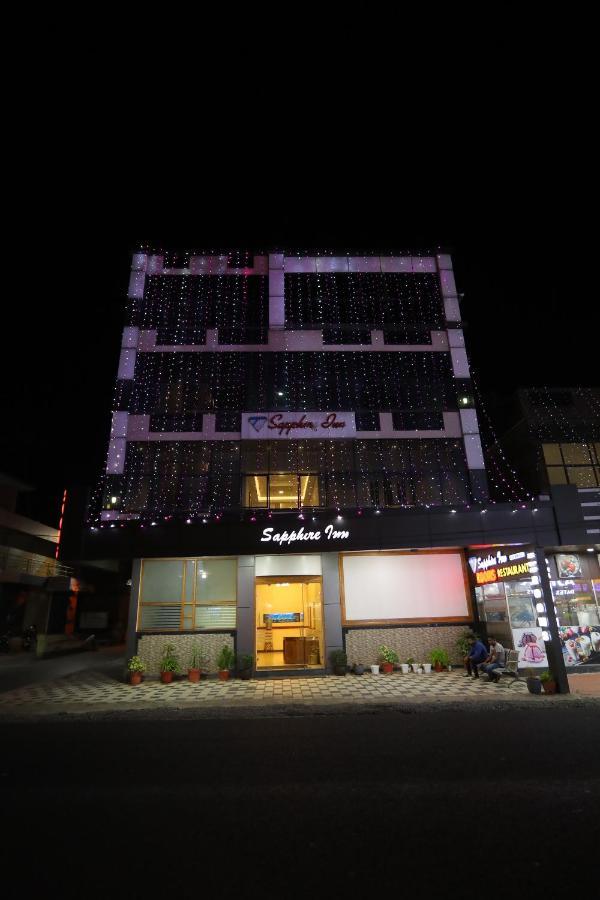 Sapphire Inn ネドゥムバセリー エクステリア 写真